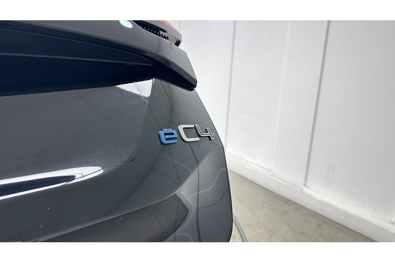 Citroen e-C4 Shine Plus - U2125