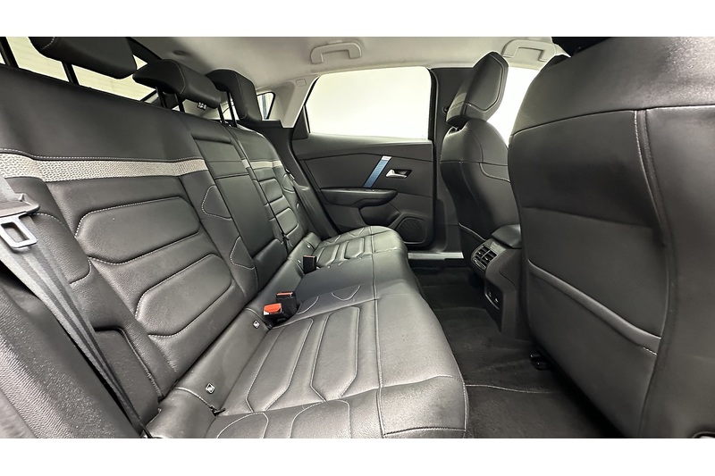 Citroen e-C4 Shine Plus - U2125