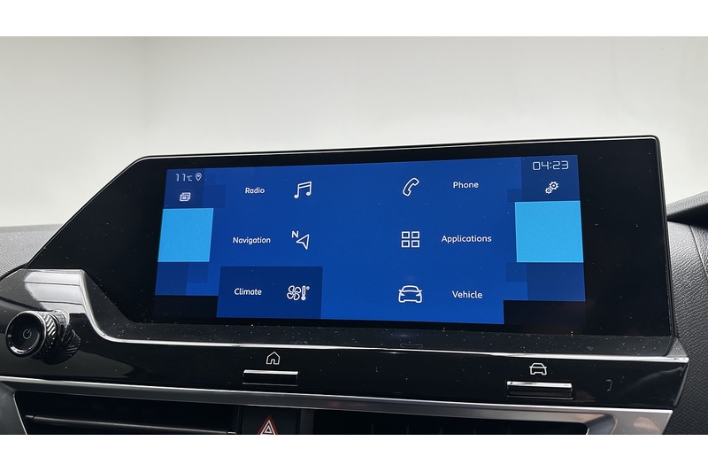 Citroen e-C4 Shine Plus - U2125