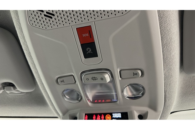 Citroen e-C4 Shine Plus - U2125