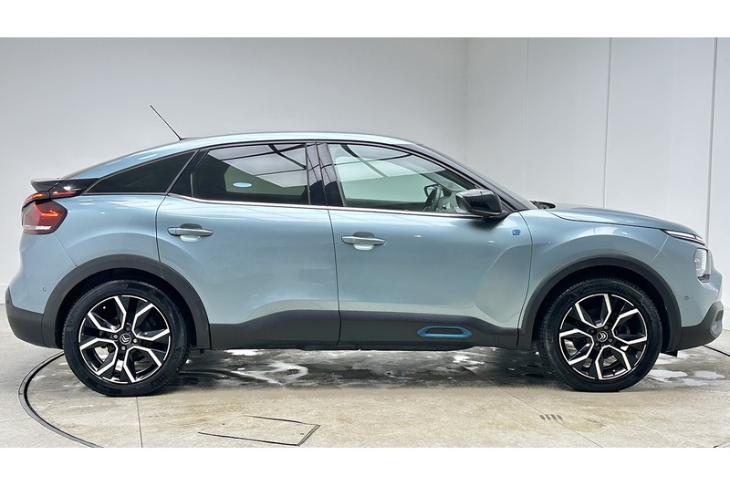 Citroen e-C4 Shine Plus - U2127