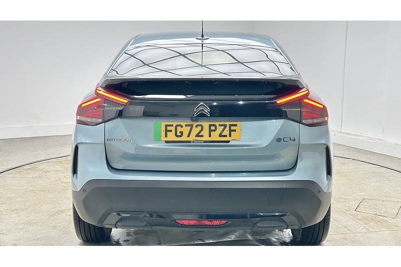 Citroen e-C4 Shine Plus - U2127