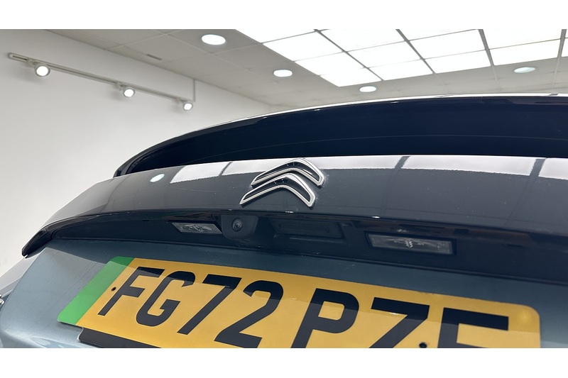 Citroen e-C4 Shine Plus - U2127