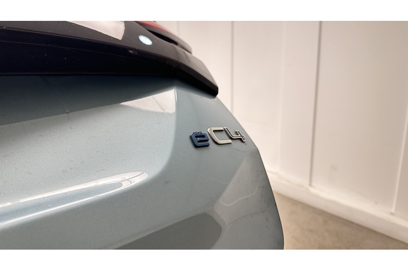 Citroen e-C4 Shine Plus - U2127