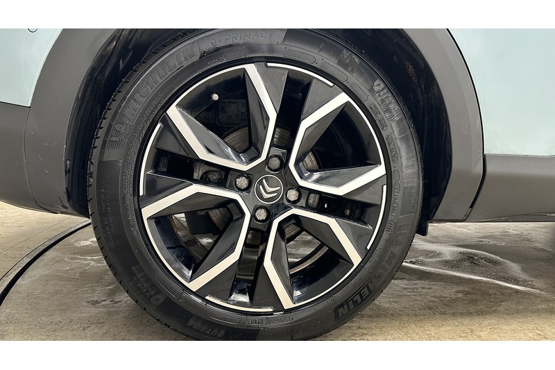 Citroen e-C4 Shine Plus - U2127