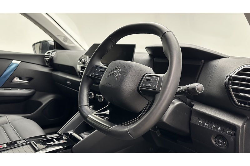 Citroen e-C4 Shine Plus - U2127