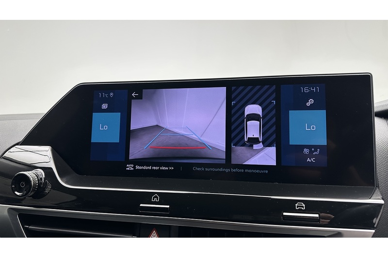 Citroen e-C4 Shine Plus - U2127