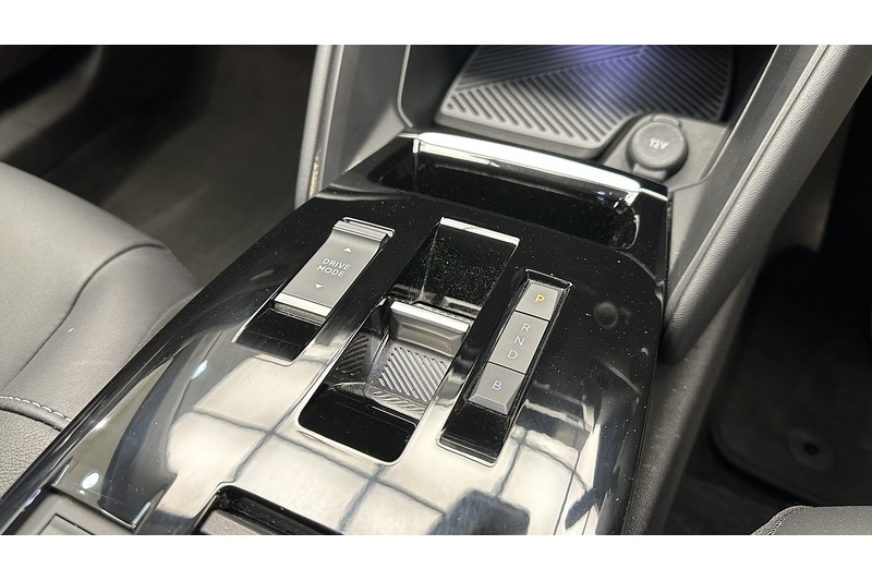 Citroen e-C4 Shine Plus - U2127