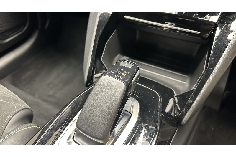 Peugeot E-208 GT Premium - U2129