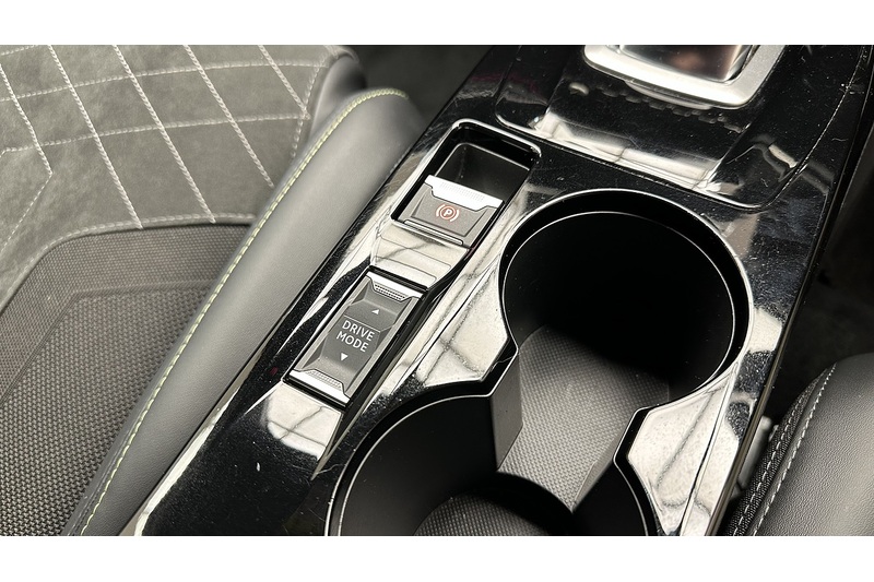 Peugeot E-208 GT Premium - U2129