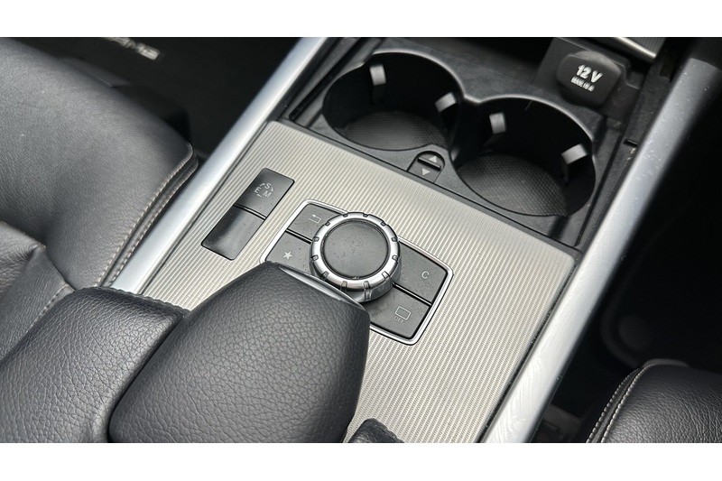 Mercedes-Benz E Class E220 BlueTEC AMG Night Edition - U2140