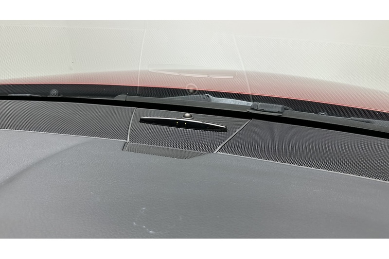 Mercedes-Benz E Class E220 BlueTEC AMG Night Edition - U2140