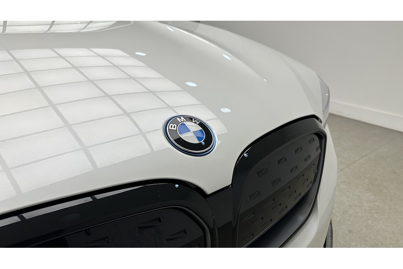 BMW iX3 Premier Edition - U2155