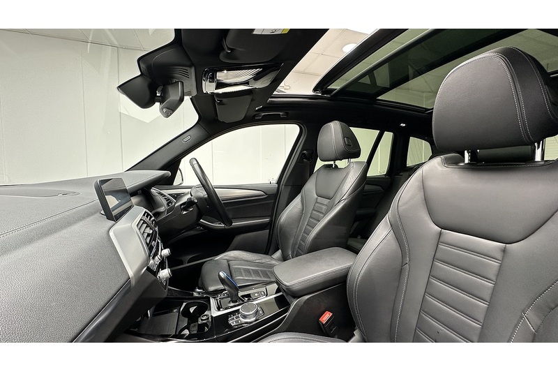 BMW iX3 Premier Edition - U2155