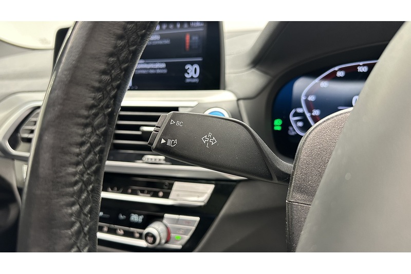 BMW iX3 Premier Edition - U2155