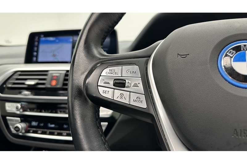 BMW iX3 Premier Edition - U2155