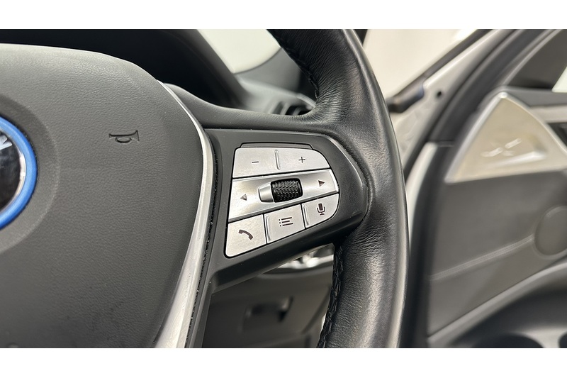 BMW iX3 Premier Edition - U2155