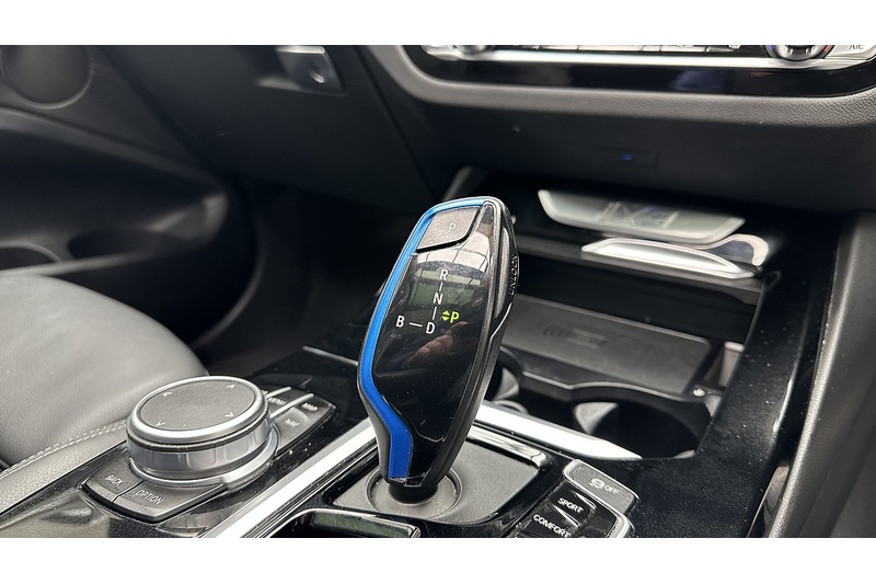 BMW iX3 Premier Edition - U2155