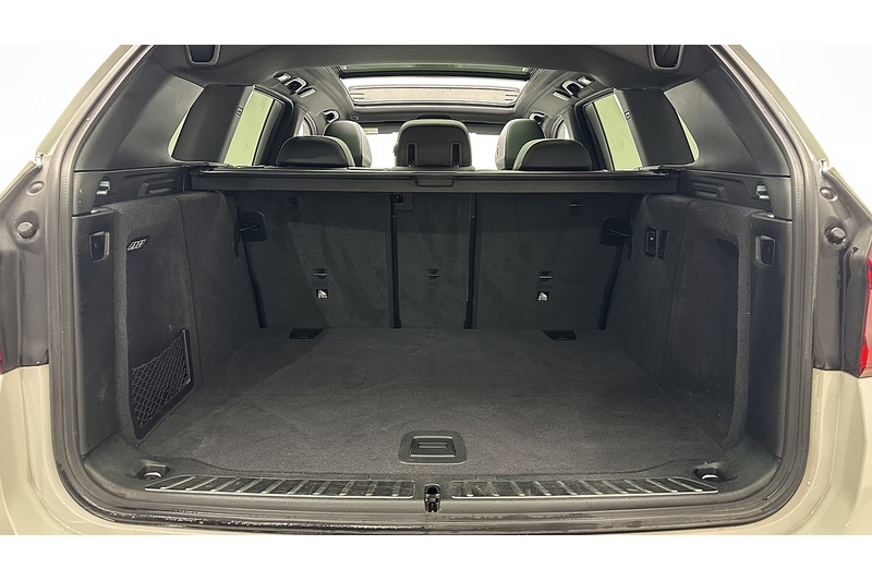 BMW iX3 Premier Edition - U2155