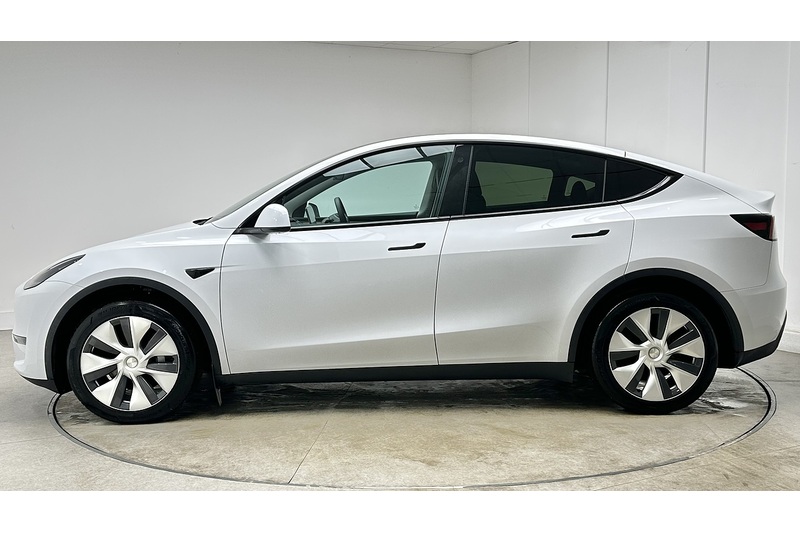Tesla Model Y Long Range - U2156