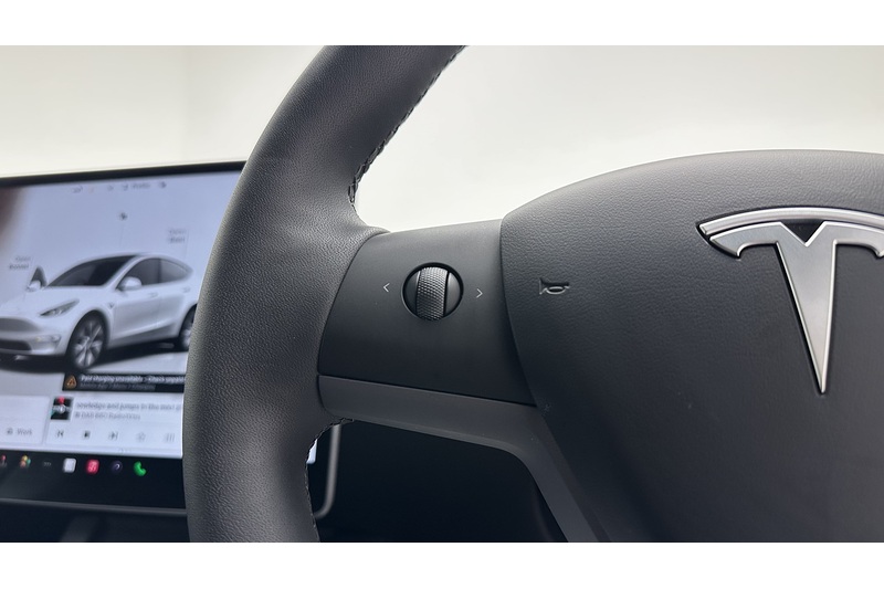 Tesla Model Y Long Range - U2156