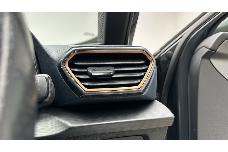 CUPRA Formentor TSI V2 - U2159