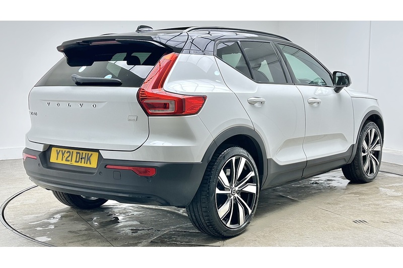 Volvo XC40 Pro - U2162