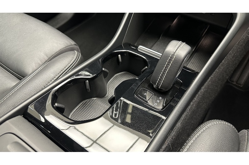 Volvo XC40 Pro - U2162