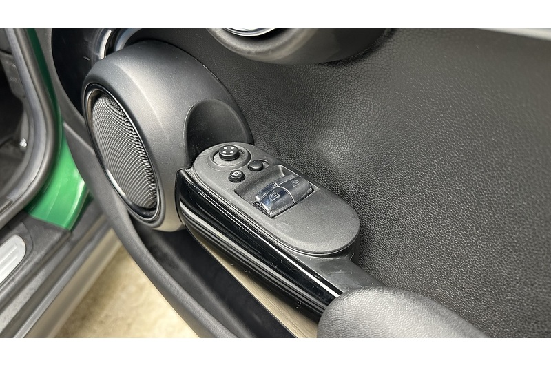 MINI Electric Hatch Cooper SE Level 2 - U2163