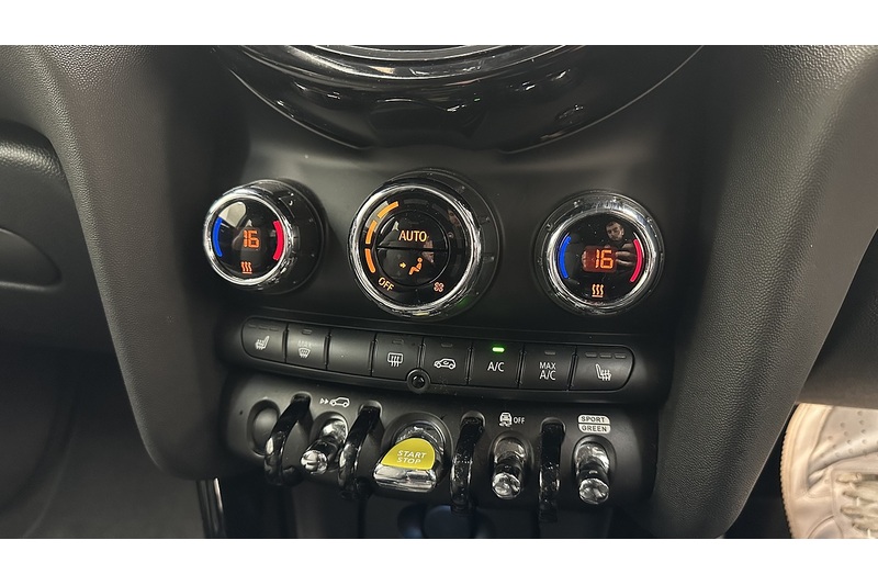 MINI Electric Hatch Cooper SE Level 2 - U2163