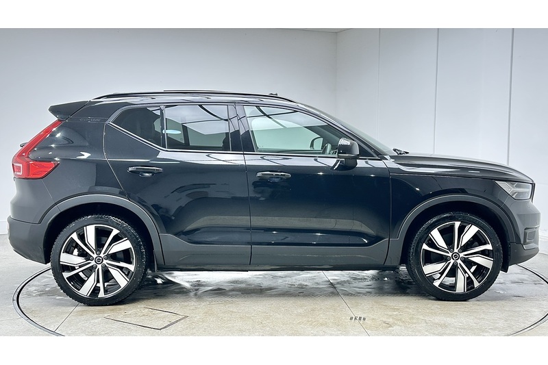 Volvo XC40 P8 First Edition - U2169