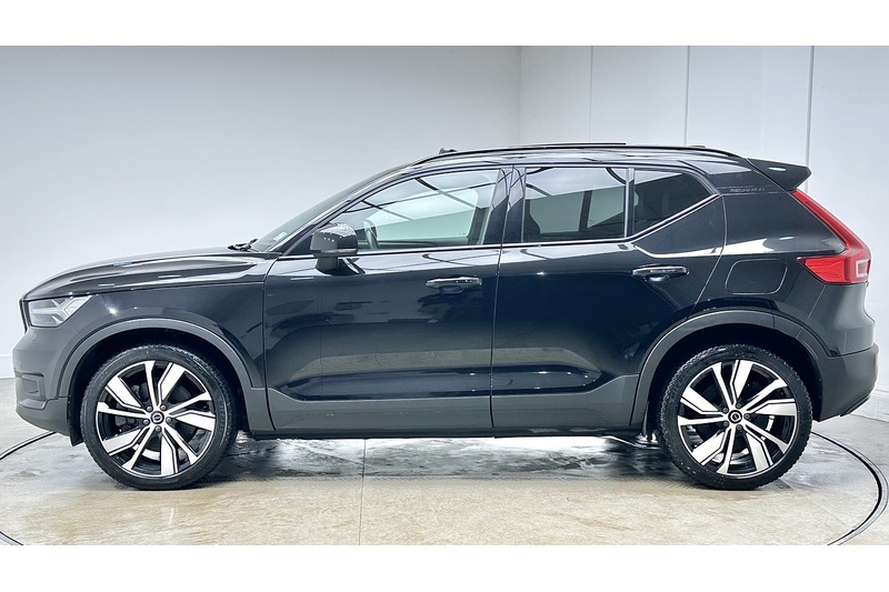 Volvo XC40 P8 First Edition - U2169
