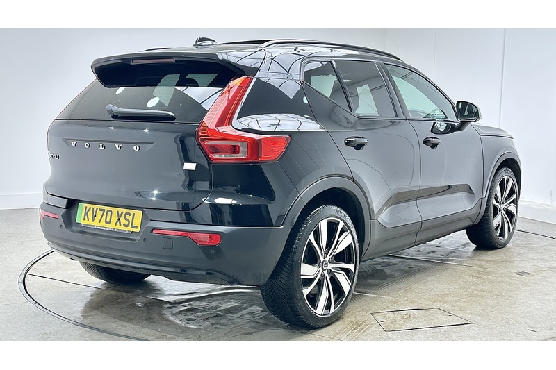 Volvo XC40 P8 First Edition - U2169
