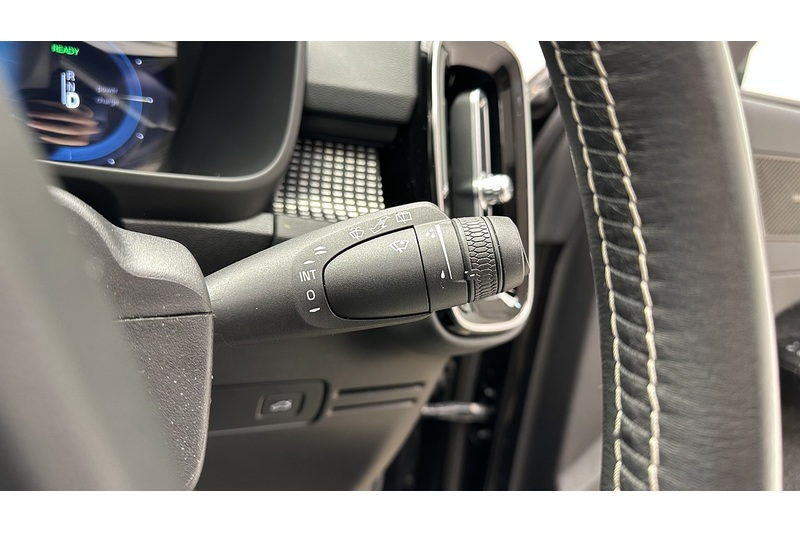 Volvo XC40 P8 First Edition - U2169