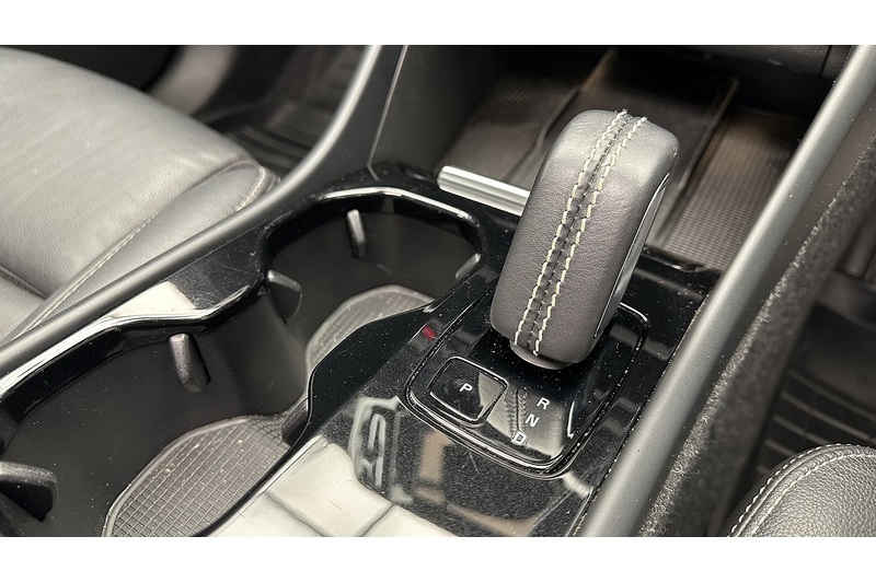Volvo XC40 P8 First Edition - U2169