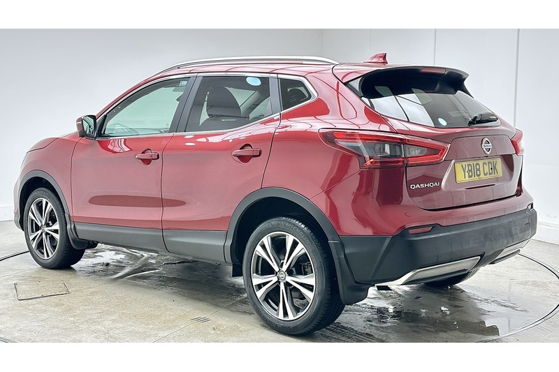Nissan Qashqai DIG-T N-Connecta - U217