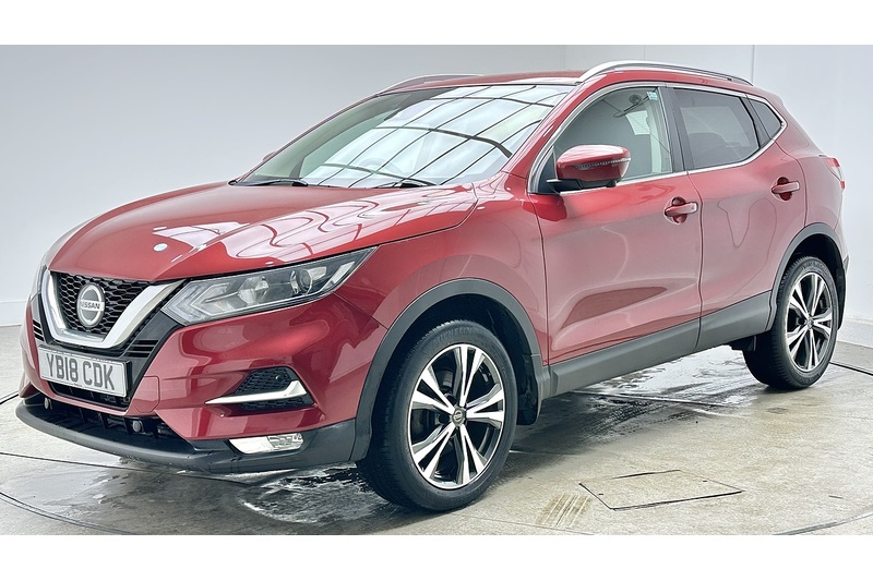 Nissan Qashqai DIG-T N-Connecta - U217