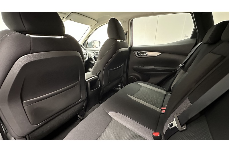 Nissan Qashqai DIG-T N-Connecta - U217