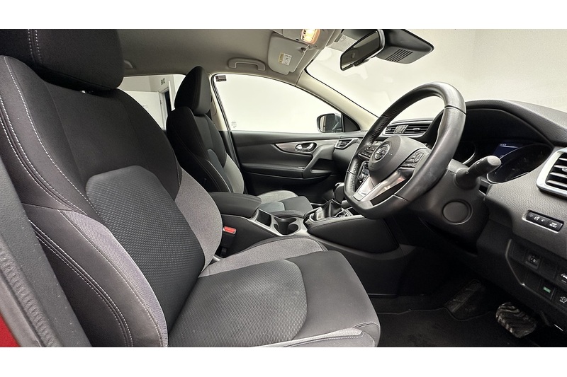 Nissan Qashqai DIG-T N-Connecta - U217