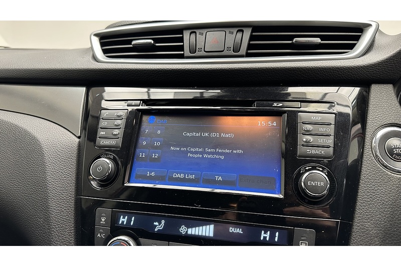 Nissan Qashqai DIG-T N-Connecta - U217