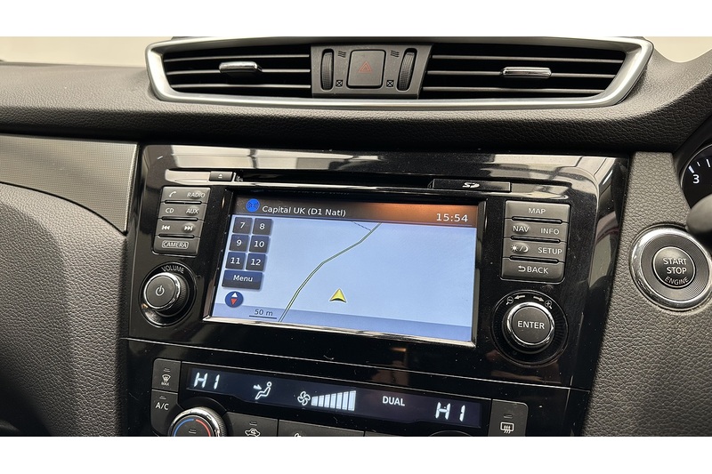 Nissan Qashqai DIG-T N-Connecta - U217