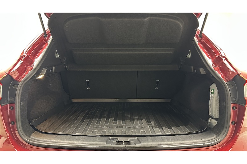 Nissan Qashqai DIG-T N-Connecta - U217