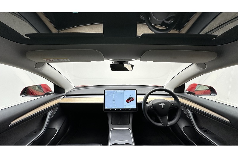 Tesla Model 3 Standard Range Plus - U2172