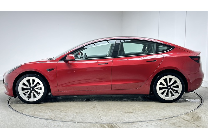 Tesla Model 3 Standard Range Plus - U2172
