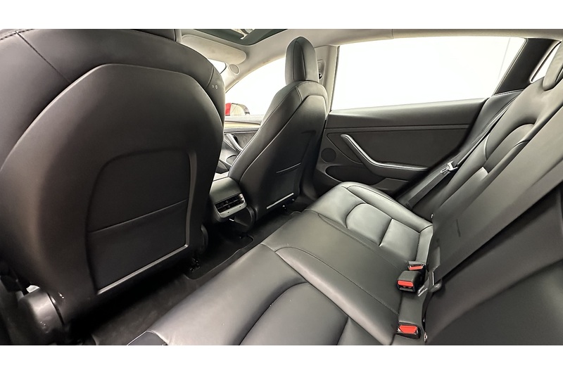 Tesla Model 3 Standard Range Plus - U2172