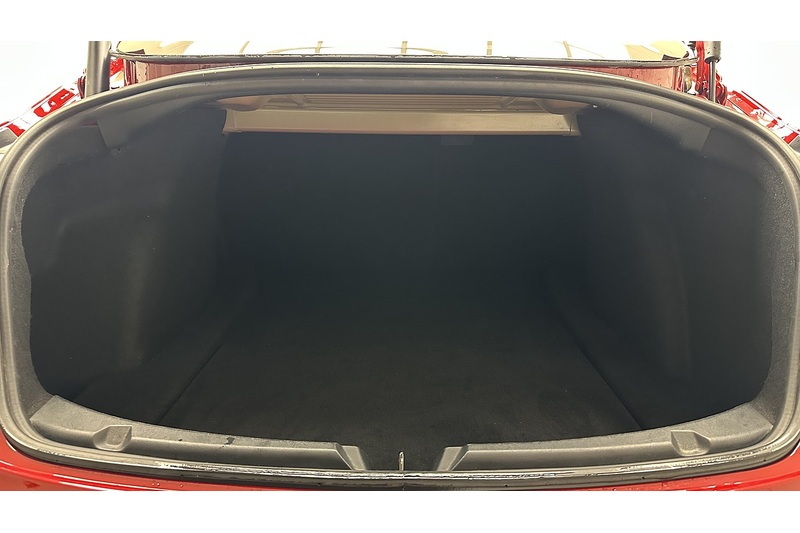 Tesla Model 3 Standard Range Plus - U2172