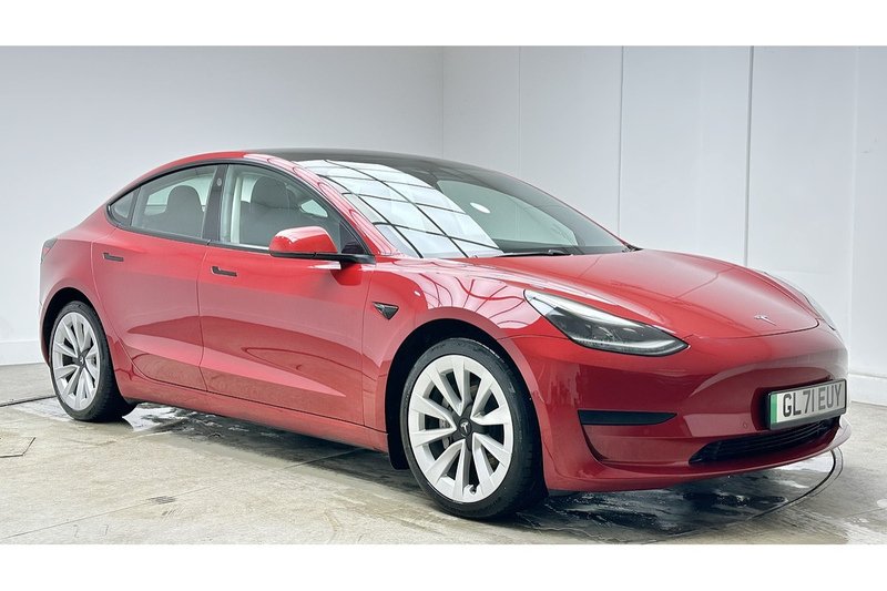 Tesla Model 3 Standard Range Plus - U2172