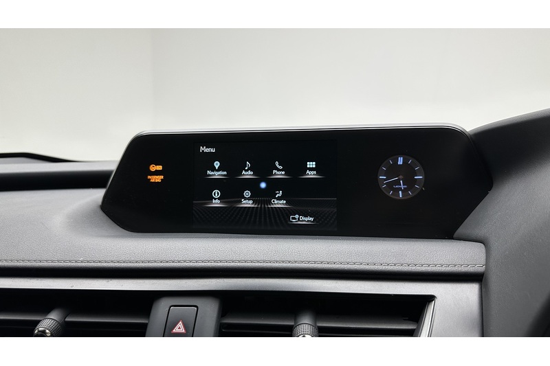 Lexus UX 250h Premium Sport Edition - U2180
