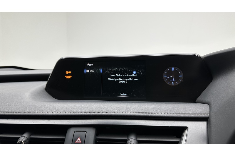 Lexus UX 250h Premium Sport Edition - U2180