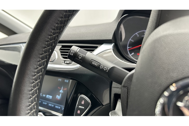 Vauxhall Corsa i ecoTEC Design - U2183